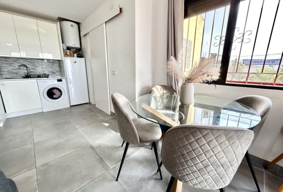 Resale - Detached Villa -
Villamartín