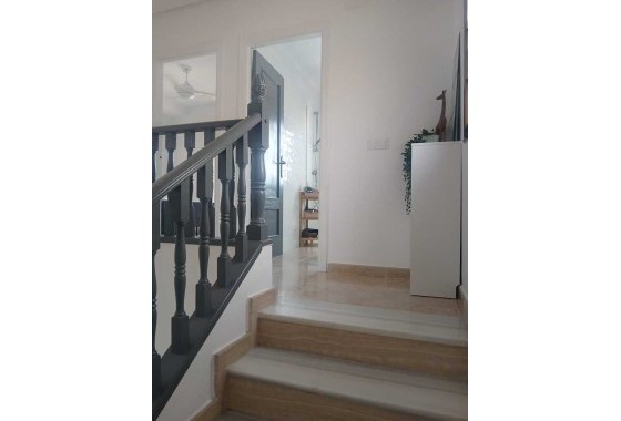 Resale - Detached Villa -
Villamartín