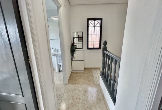 Resale - Detached Villa -
Villamartín