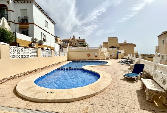 Resale - Detached Villa -
Villamartín