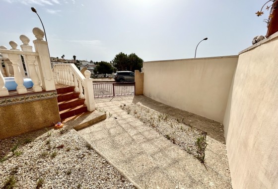 Resale - Detached Villa -
Villamartín