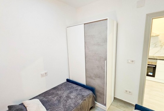 Resale - Townhouse -
Torrevieja - El Limonar