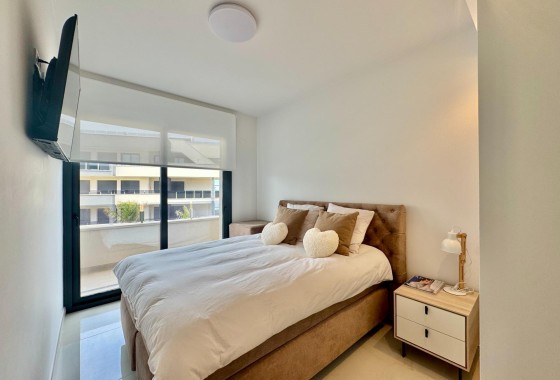 Sprzedaż - Apartament / Mieszkanie -
Orihuela Costa - Punta Prima