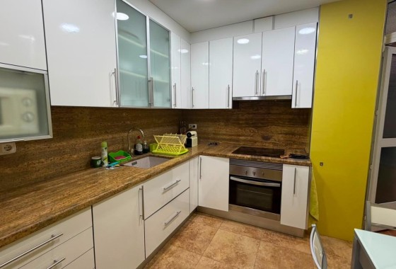 Resale - Townhouse -
Torrevieja - Acequion