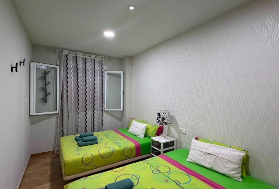 Resale - Townhouse -
Torrevieja - Acequion