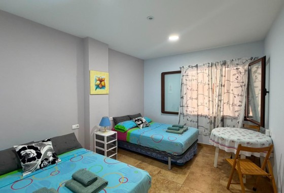 Resale - Townhouse -
Torrevieja - Acequion