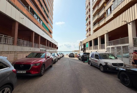Resale - Townhouse -
Torrevieja - Acequion