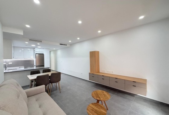 Venta - Apartamento / Piso -
Torrevieja
