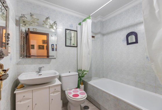 Venta - Apartamento / Piso -
Torrevieja - Acequion