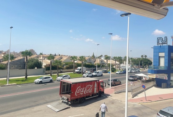 Resale - Apartment / Flat -
Torrevieja - Aguas Nuevas