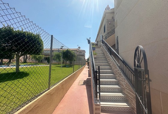 Resale - Apartment / Flat -
Torrevieja - Aguas Nuevas