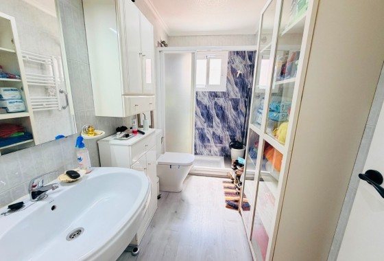 Herverkoop - Appartement / Flat -
Los Montesinos