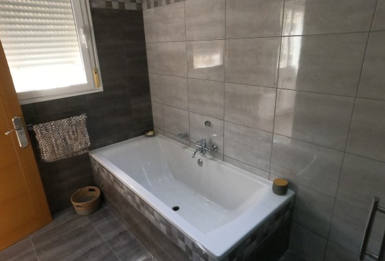 Revente - Villa individuelle -
Algorfa