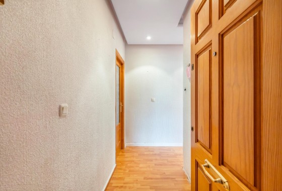 Wiederverkauf - Wohnung / Apartment -
Torrevieja - Playa del Cura