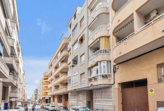 Wiederverkauf - Wohnung / Apartment -
Torrevieja - Playa del Cura