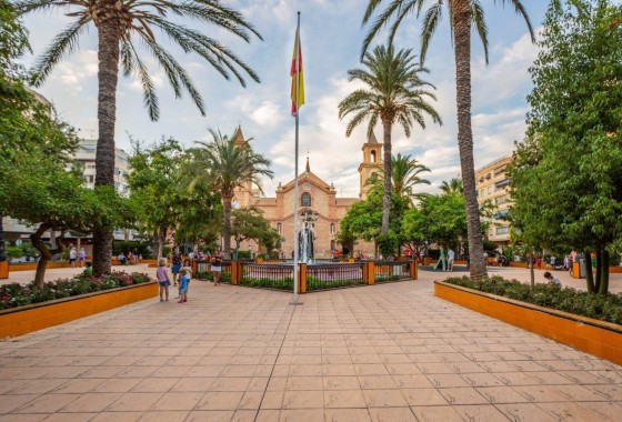 Wiederverkauf - Wohnung / Apartment -
Torrevieja - Playa del Cura