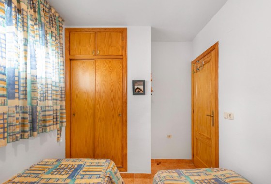 Resale - Apartment / Flat -
Torrevieja - Nueva Torrevieja