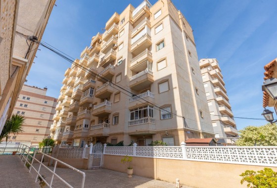 Resale - Apartment / Flat -
Torrevieja - Nueva Torrevieja