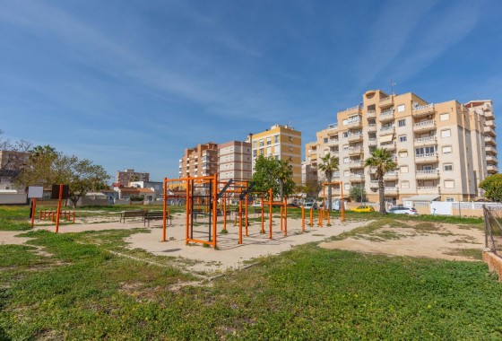Resale - Apartment / Flat -
Torrevieja - Nueva Torrevieja