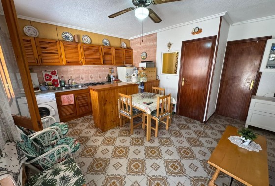 Resale - Apartment / Flat -
Torrevieja - Playa de los Naufragos