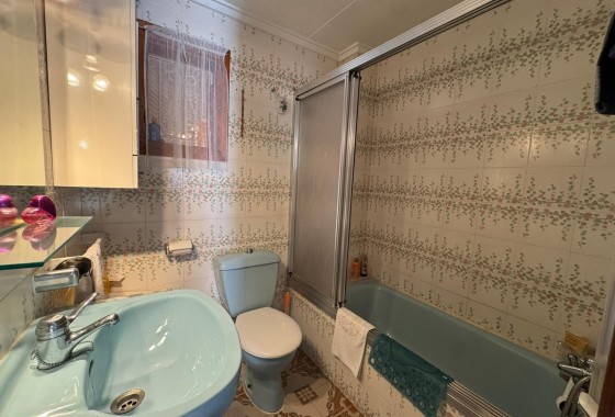 Resale - Apartment / Flat -
Torrevieja - Playa de los Naufragos