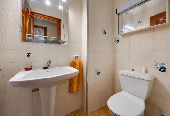 Revente - Appartement -
Torrevieja