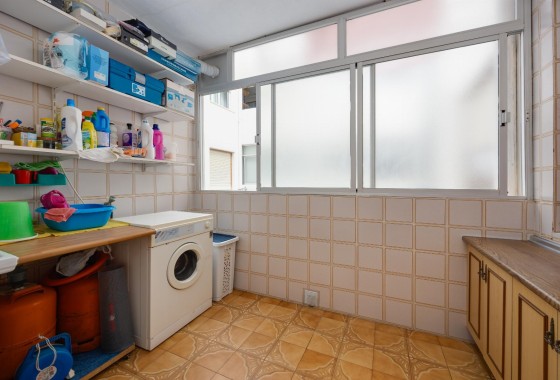 Revente - Appartement -
Torrevieja
