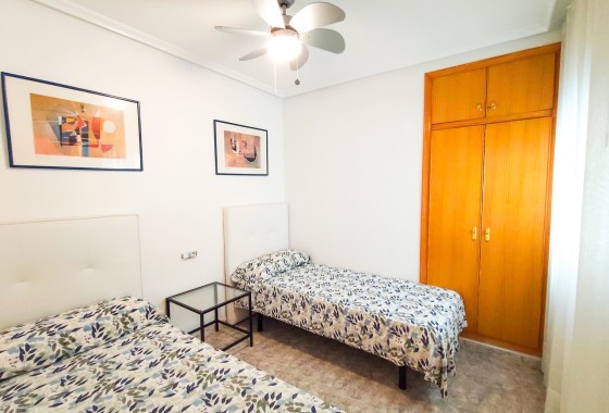 Wiederverkauf - Wohnung / Apartment -
Guardamar del Segura