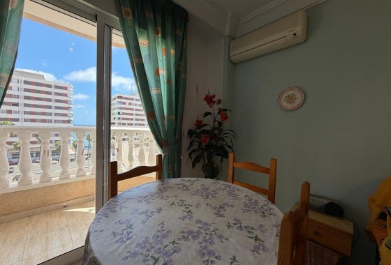 Resale - Apartment / Flat -
Torrevieja - Acequion