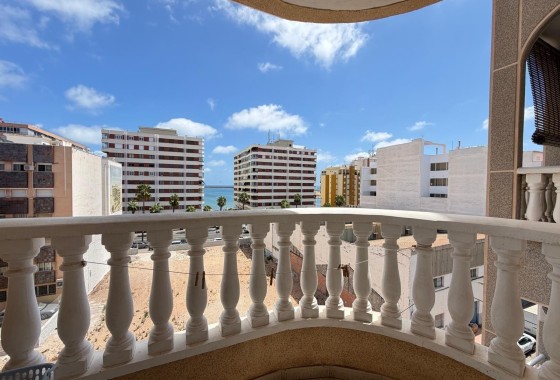 Resale - Apartment / Flat -
Torrevieja - Acequion