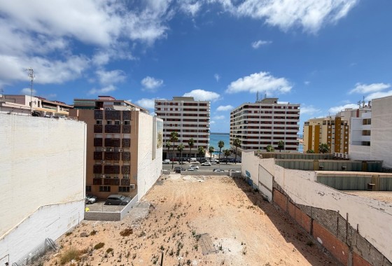 Resale - Apartment / Flat -
Torrevieja - Acequion
