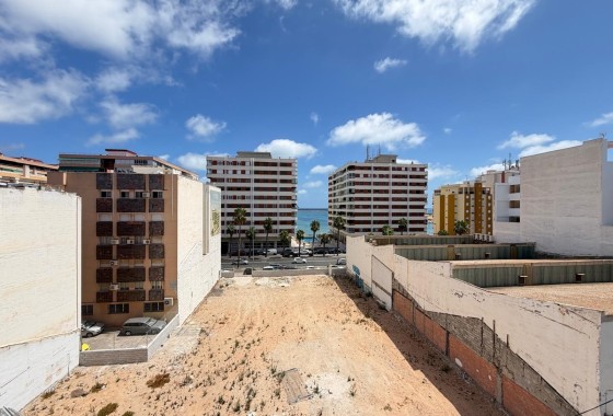 Resale - Apartment / Flat -
Torrevieja - Acequion