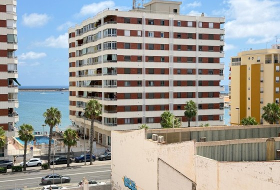 Resale - Apartment / Flat -
Torrevieja - Acequion