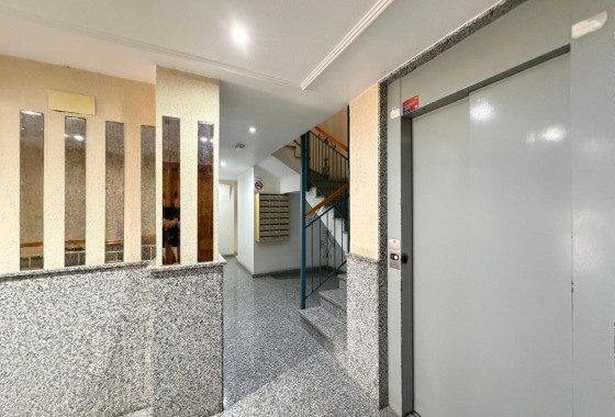 Resale - Apartment / Flat -
Torrevieja - Acequion