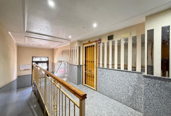 Resale - Apartment / Flat -
Torrevieja - Acequion