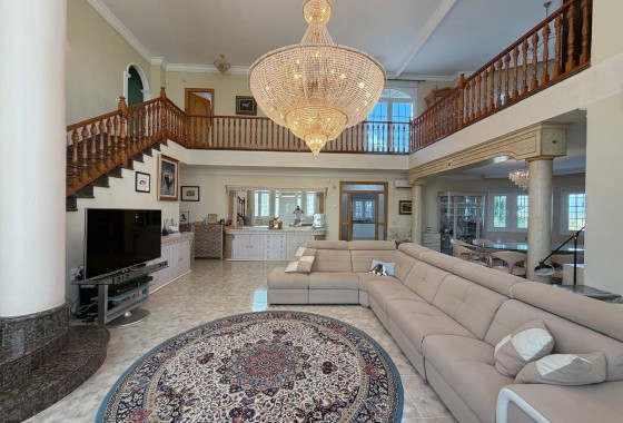 Resale - Detached Villa -
Rojales - La Fiesta