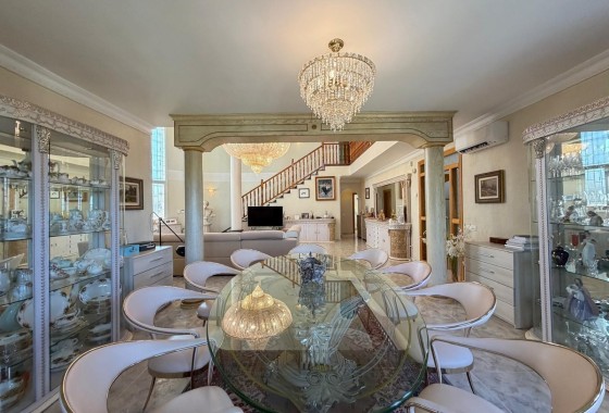 Resale - Detached Villa -
Rojales - La Fiesta