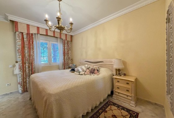 Resale - Detached Villa -
Rojales - La Fiesta