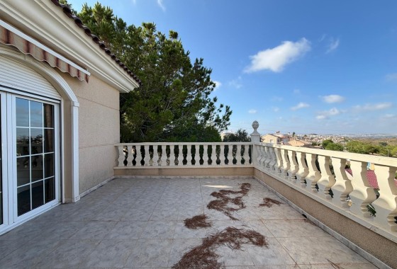 Resale - Detached Villa -
Rojales - La Fiesta