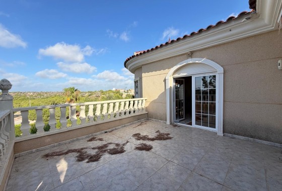 Resale - Detached Villa -
Rojales - La Fiesta