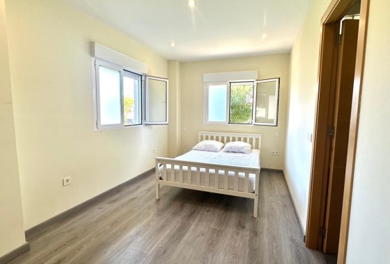 Resale - Apartment / Flat -
Orihuela Costa - Altos de Campoamor
