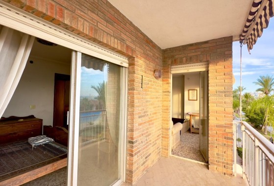 Wiederverkauf - Wohnung / Apartment -
Torrevieja