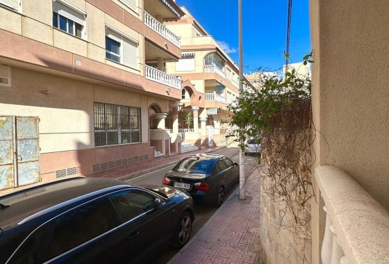 Resale - Apartment / Flat -
Torrevieja - La Mata