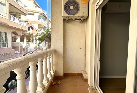 Resale - Apartment / Flat -
Torrevieja - La Mata