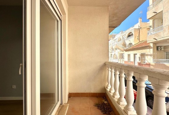 Resale - Apartment / Flat -
Torrevieja - La Mata