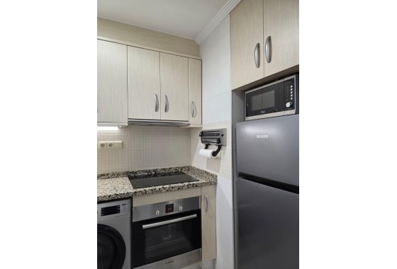 Herverkoop - Appartement / Flat -
Torrevieja - Playa del Cura