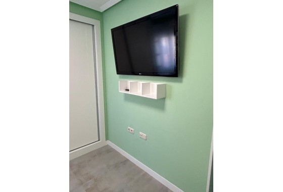 Herverkoop - Appartement / Flat -
Torrevieja - Playa del Cura