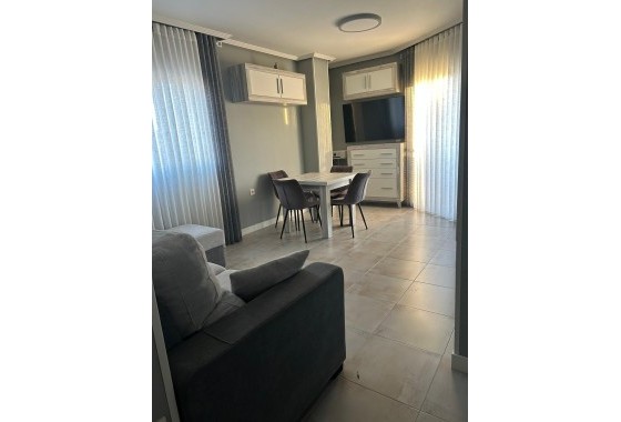 Herverkoop - Appartement / Flat -
Torrevieja - Playa del Cura