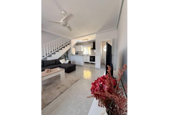 Herverkoop - Appartement / Flat -
Torrevieja - Playa del Cura