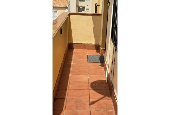 Herverkoop - Appartement / Flat -
Torrevieja - Playa del Cura